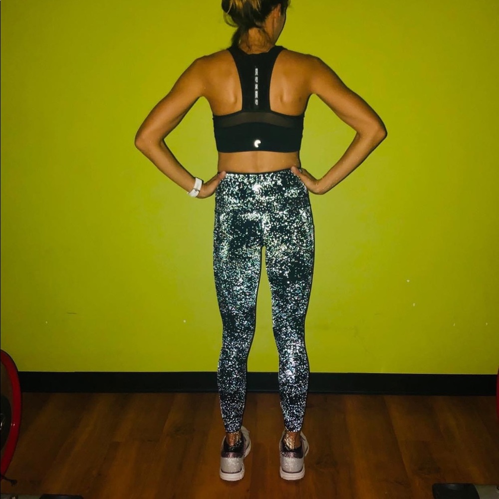 Zyia Active black pocket reflective light n tights